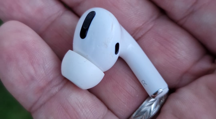 Encontrado auricular de móvil 