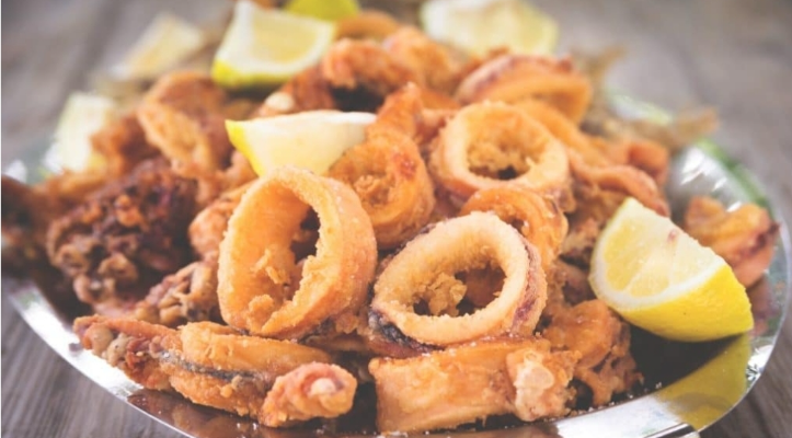 Noche de 'pescaito' el sábado 22